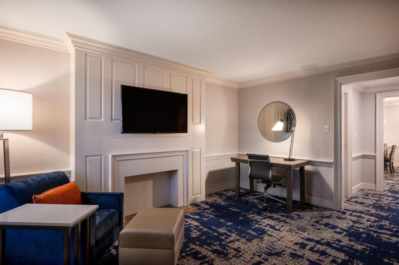 Crowne Plaza Albany - The Desmond Hotel Ngoại thất bức ảnh
